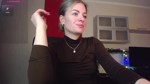 Lina online show from 01/08/26, 08:05