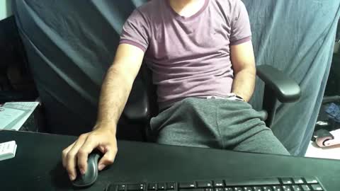 Snapshot of hi_im_chuck chatting on 04/13/26, 04:51 hi_im_chuck online show from 04/13/26, 04:51