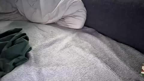 Snapshot of hicks1 chatting on 04/05/26, 05:43 Hicks online show from 04/05/26, 05:43