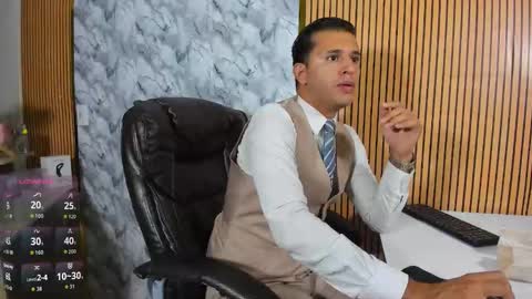 George online show from 03/18/26, 12:08