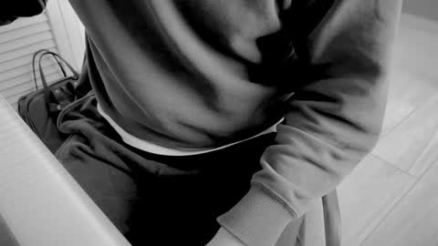 Hideki Kawaki online show from 12/31/24, 07:51