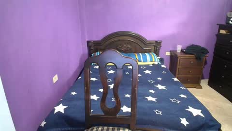 Hiden online show from 01/08/25, 02:03