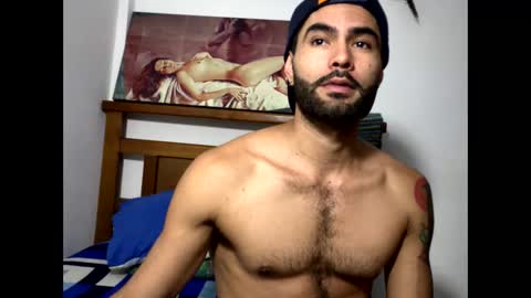 Snapshot of hideonbush051 chatting on 01/14/26, 03:28 hideonbush online show from 01/14/26, 03:28