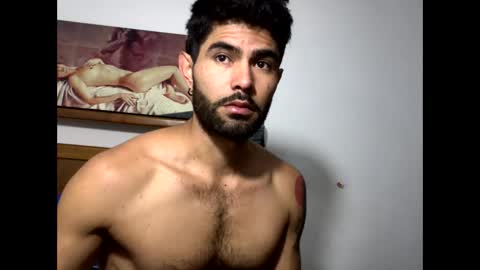 Snapshot of hideonbush051 chatting on 01/17/26, 11:26 hideonbush online show from 01/17/26, 11:26