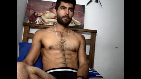 Snapshot of hideonbush051 chatting on 03/09/26, 03:16 hideonbush online show from 03/09/26, 03:16