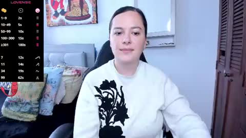 Snapshot of hidianapaola chatting on 06/18/26, 05:50 Diana online show from 06/18/26, 05:50
