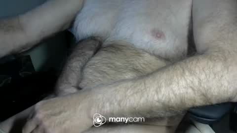 Snapshot of higgins11 chatting on 05/22/26, 12:40 higgins11 online show from 05/22/26, 12:40