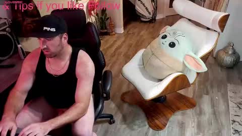 Snapshot of highclass92i chatting on 09/30/25, 02:11 High4This online show from 09/30/25, 02:11