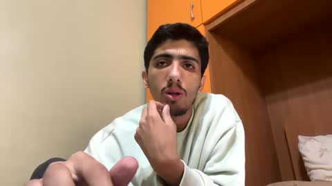 Snapshot of hihi9697 chatting on 01/01/25, 10:21 hihi9697 online show from 01/01/25, 10:21