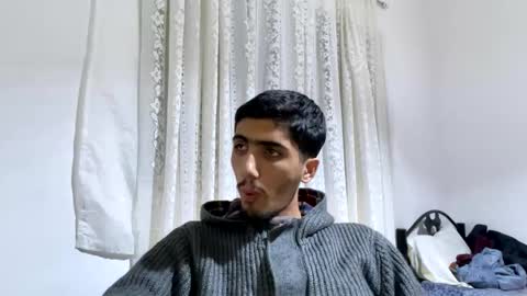 Snapshot of hihi9697 chatting on 02/23/25, 11:36 hihi9697 online show from 02/23/25, 11:36