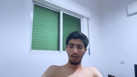 Snapshot of hihi9697 chatting on 10/02/25, 11:34 hihi9697 online show from 10/02/25, 11:34