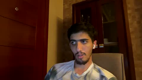 Snapshot of hihi9697 chatting on 10/27/25, 04:22 hihi9697 online show from 10/27/25, 04:22