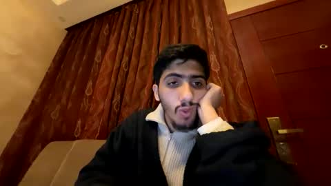 hihi9697 online show from 03/26/26, 12:39