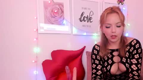 Snapshot of hikariween chatting on 03/02/25, 12:53 Hikariween online show from 03/02/25, 12:53