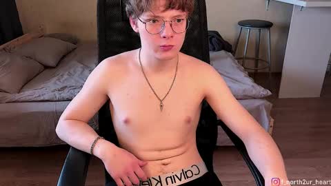 Hikaru online show from 03/08/25, 11:37