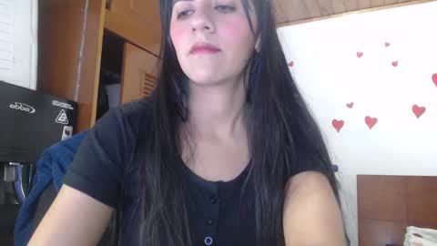 hilaril18 online show from 02/24/25, 02:51