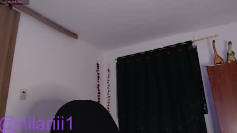 hilaril18 online show from 03/18/26, 12:36