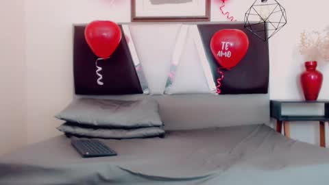 Hilary Avilan online show from 02/14/25, 07:44