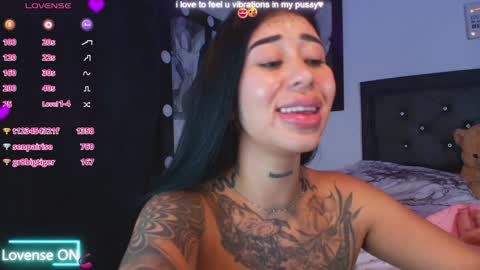 LUNA new account  FOLLOW ME online show from 01/20/25, 01:50