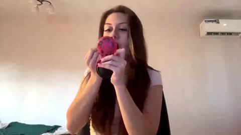 Hi Im Elizabeth online show from 10/20/25, 12:05