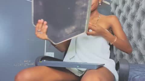  Hillary  online show from 02/07/26, 08:56