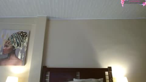 Hillary  online show from 10/23/25, 06:28