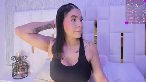 Hillary online show from 09/17/25, 11:34