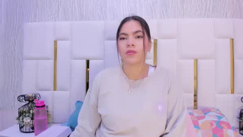 Hillary online show from 10/31/25, 09:54