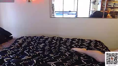 Snapshot of hilty92 chatting on 12/23/24, 07:52 Hilty92 online show from 12/23/24, 07:52