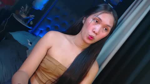 yuricah online show from 01/16/25, 08:54