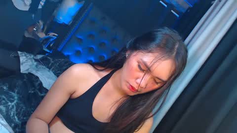 yuricah online show from 01/21/25, 09:13