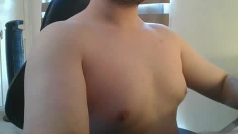 Himbo fox online show from 07/03/26, 07:20