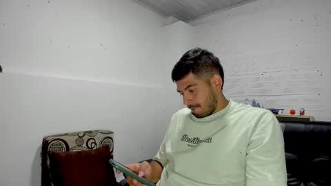 Hi moreno online show from 02/01/25, 10:44