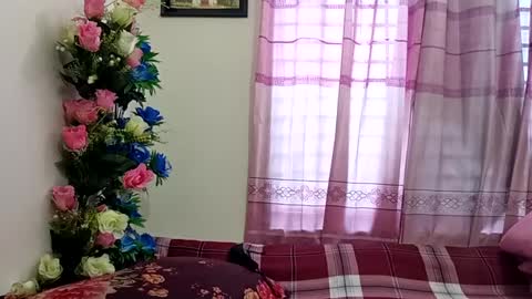 himuhimu22 online show from 03/10/25, 07:21