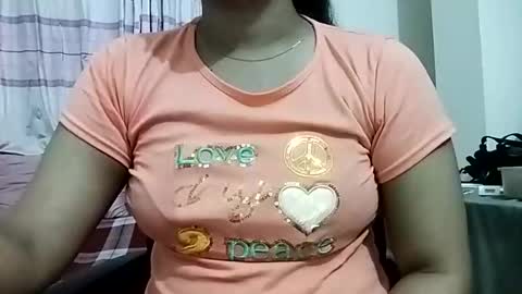 himuhimu22 online show from 04/19/26, 10:34