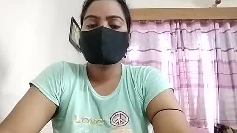 himuhimu22 online show from 06/04/26, 04:40