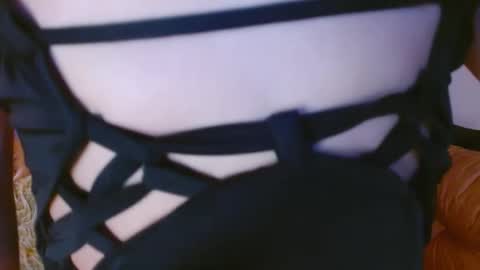 Snapshot of hinataleecs chatting on 02/21/25, 05:13 hinata lee online show from 02/21/25, 05:13