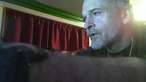 hippiedad333 online show from 02/10/26, 12:15