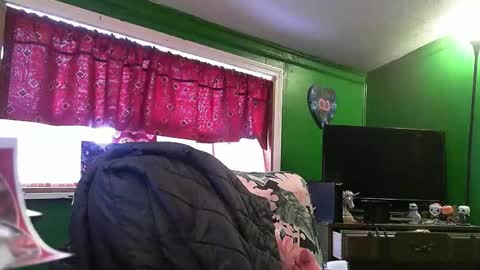 hippiedad333 online show from 02/23/26, 09:56