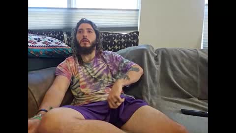 hippiejagain online show from 10/30/25, 06:41