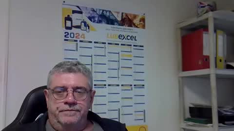 hippo online show from 12/09/24, 09:39