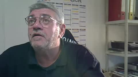 hippo online show from 12/13/24, 03:32