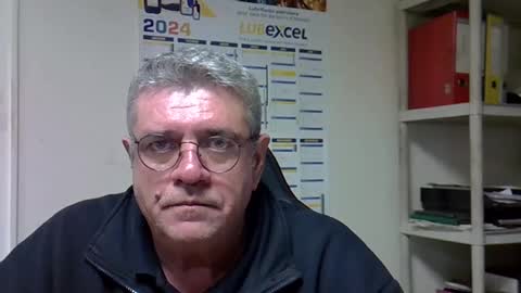 hippo online show from 12/17/24, 04:43