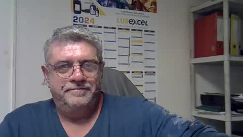 hippo online show from 12/24/24, 01:50