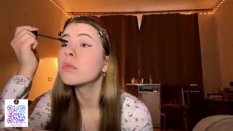 I am Amy ntmu Lets hit 10 Thumbs Up together online show from 01/17/26, 05:45