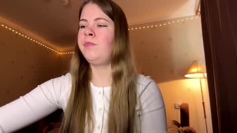 I am Amy ntmu Lets hit 10 Thumbs Up together online show from 03/02/26, 10:11