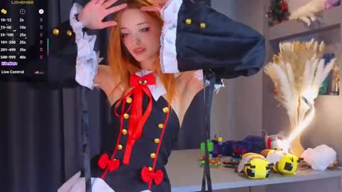 Snapshot of hisoka__akerley chatting on 03/10/25, 06:49 Ella online show from 03/10/25, 06:49