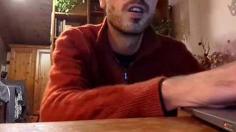 hitmenoww online show from 11/24/25, 06:51