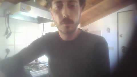 hitmenoww online show from 04/08/26, 01:44