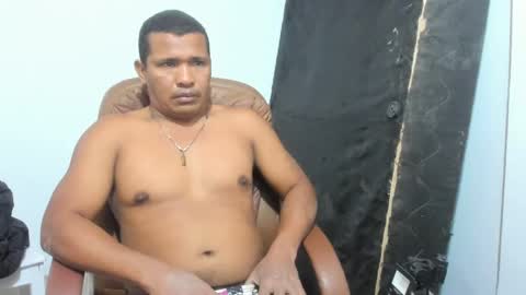 Snapshot of hk5792 chatting on 02/10/25, 01:46 Your Morenito online show from 02/10/25, 01:46